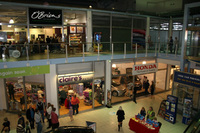 UK’s 1st shopping centre dealership opens