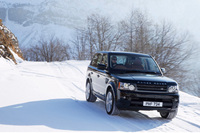 Land Rover - Vehicles to overcome the big freeze
