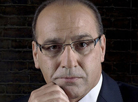  Theo Paphitis to present The Buying Game on BBC Two