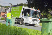 Leeds Council steps on the gas with clean-burning Mercedes Econic