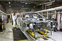 Bentley offers first glimpse of Mulsanne craftsmanship