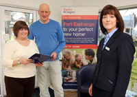 Macclesfield couple take Easymover route to Jasmine Park