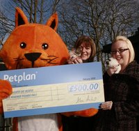 Haworth Cart Rescue wins Petplan donation
