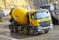 Mercedes-Benz Axor tip’n’mix for Sherburn