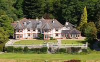 A contemporary country residence in Stirling