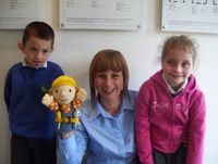 Local kids vist Taylor Wimpey's Orchard View