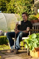 Gardening 'makes children happy'