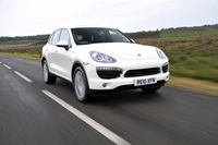 All-new Porsche Cayenne – Perfectly at home on any terrain