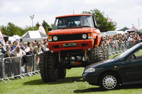 LANDROVERmax! invites enthusiasts to join Range Rover convoy
