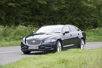 Jaguar XJ wins What Car? Luxury Car Green Award