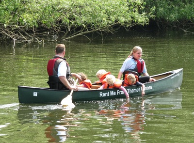 canoe trip thames