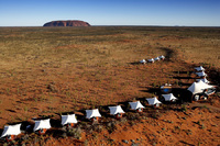 Iconic luxury with free flights to Australia's heart
