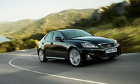 Lexus unveils revised IS range