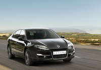 Renault Laguna facelift to be unveiled in Paris