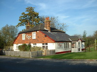 Raja of Kent supports 'Fight Hunger - Eat Out'
