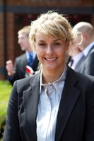 Redrow reinstates undergraduate training programme