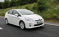 Worldwide Prius sales pass two million mark