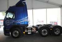 Volvo Trucks initiates field testing of liquid gas