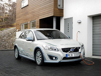 Volvo looks to improve the electric car’s operating range