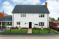 Feel the benefit of detached living in Long Stratton