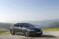 Jaguar XF - Black Pack delivers bold new look