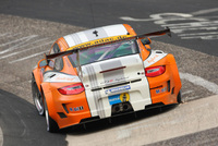 Porsche 911 GT3 R Hybrid project wins two awards