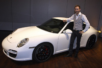 A Porsche 911 Carrera S for Rene Rast