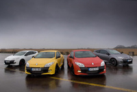 Mégane Renaultsport 250 Cup wins What Car? Best Hot Hatch