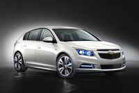 Cruze-flash! New model to hatch at Geneva