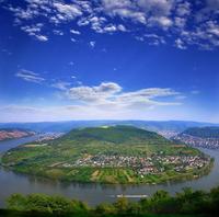 Glorious scenery along the Rhine