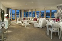 Spectacular new show apartments at Bristol's Harbourside