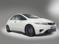 Limited edition Honda Civic - hi-tech kit and racing looks