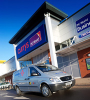 VINCI PLC chooses first Mercedes-Benz Vitos for Dixons contract