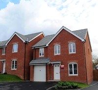 Spring up the property ladder at Dol y Dderwen