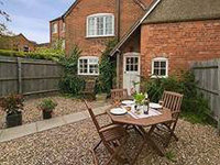 Pamper your mum this Mother’s Day