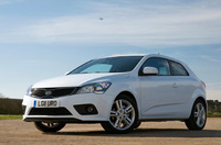 Kia pro_cee’d heads ‘four’ the top