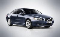 Volvo upgrades V70, XC70 and S80