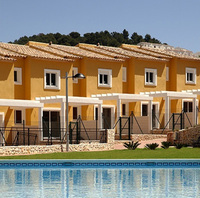 Retirement in Spain reigns on