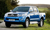 Toyota Hilux wins Best Pick-Up Award