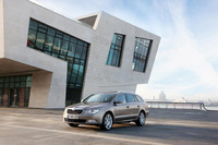 Skoda Superb wins Best Estate Car award