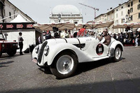 BMW selects design greats to compete in 2011 Mille Miglia