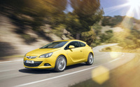 Vauxhall Astra GTC to premiere at Goodwood Festival