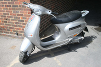 Buy Stirling Moss’s two-wheel drive – his paddock scooter!