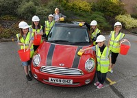 Guides’ free car wash at new homes in Bury St Edmunds