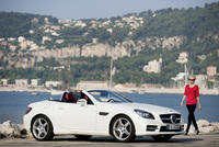 Mercedes-Benz offers SLK with a diesel engine
