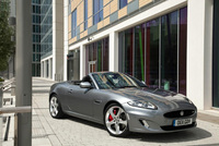New Jaguar 12MY range goes on-sale