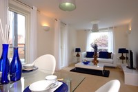 A bachelor’s paradise at Pier Road
