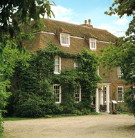 Great savings and free upgrades at Flackley Ash Hotel