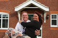 Newly weds say ‘I Do’ to recommending a friend to Linden Homes 
