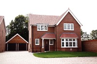 Family friendly homes in Nuneaton